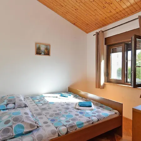 Fuer 4 Personen Ca 50 Qm In Peroj, Istrien Istrische Riviera