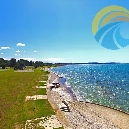 Fuer 4 Personen Ca 50 Qm In Peroj, Istrien Istrische Riviera Apartment *